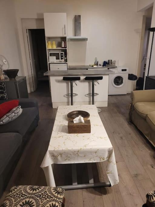 Appartement 2 Chambres 1 Salle De Bain Paris 8Eme Champs Elysees Dış mekan fotoğraf